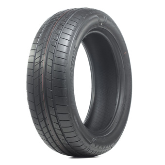 PNEU 235/55R18 104V XL FORCERUN M8 PRO HT MOMO | Pneufree.com